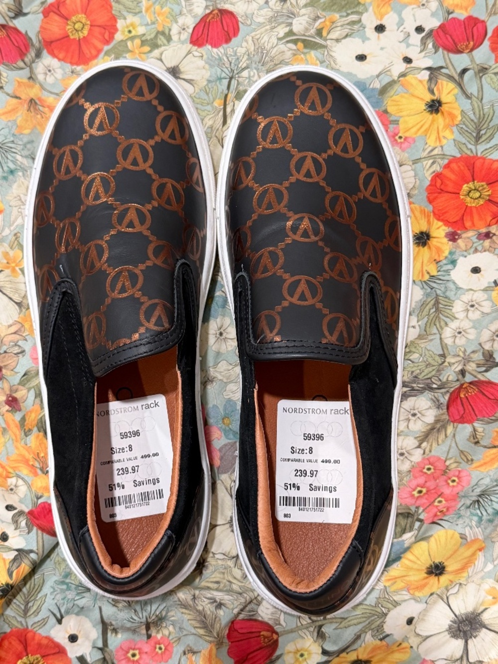Authentic Valentino Slip On Sneakers Black Logo Print Size 8 Never Worn